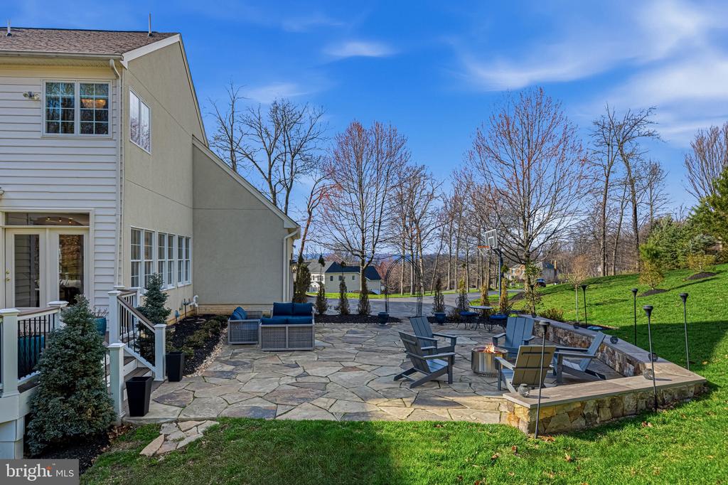 41297 DUTTON COURT