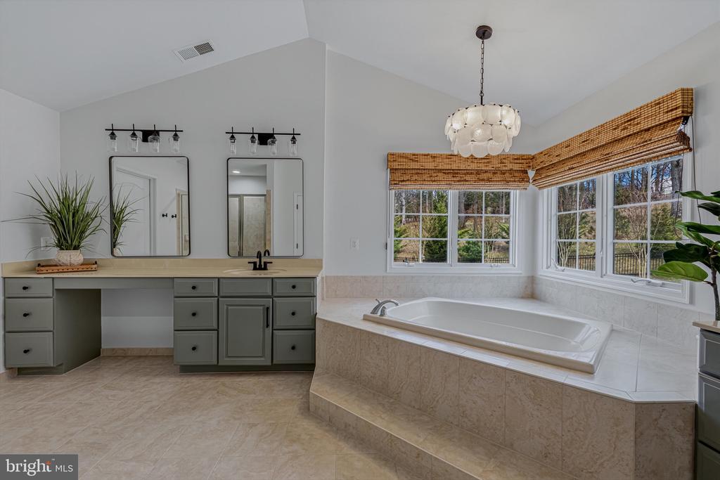 41297 DUTTON COURT