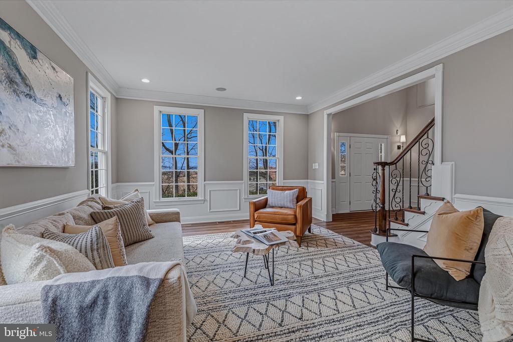 41297 DUTTON COURT