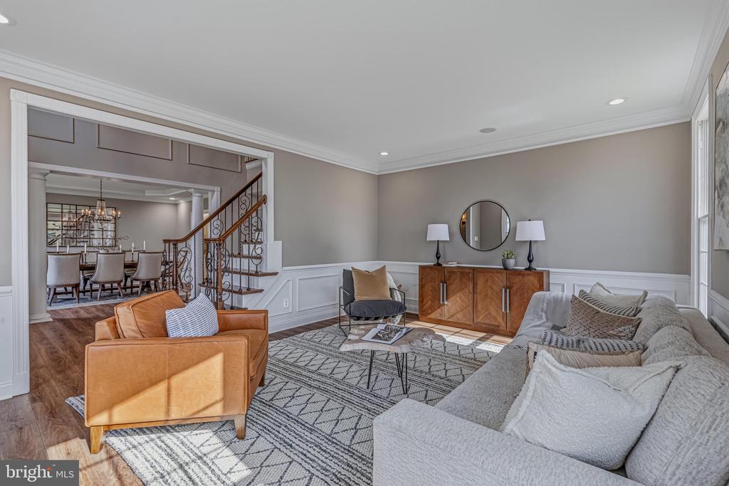 41297 DUTTON COURT
