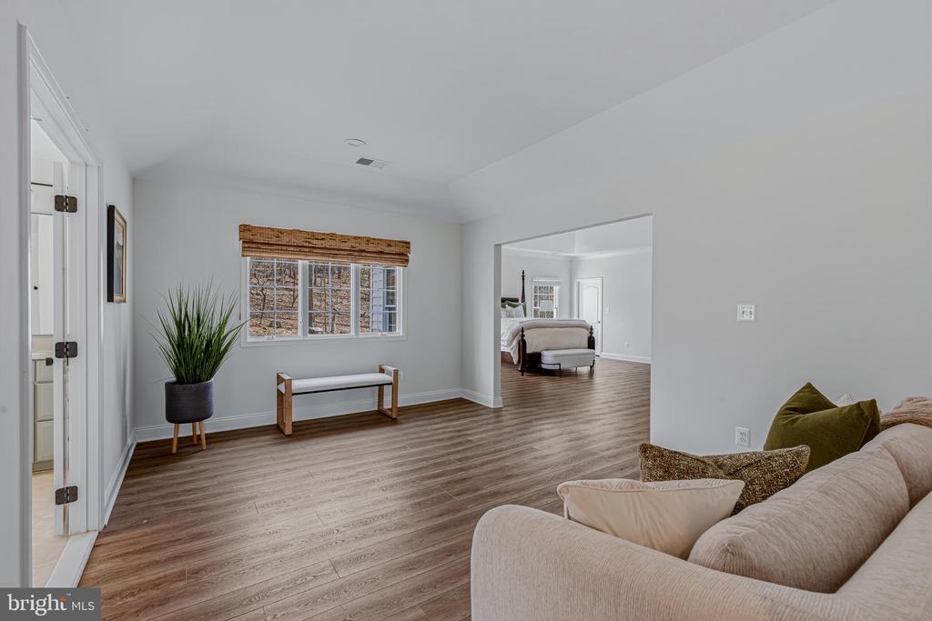 41297 DUTTON COURT