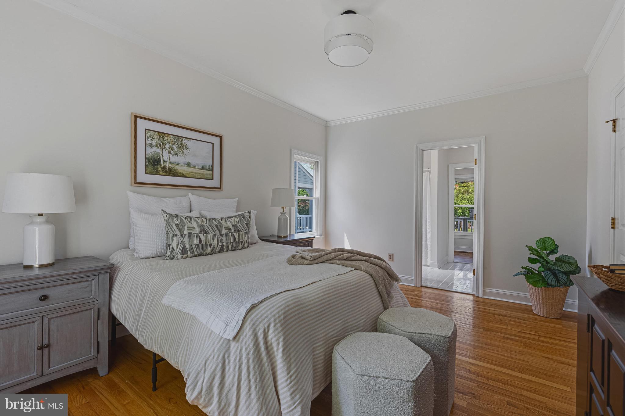 106 HARRISON STREET NE