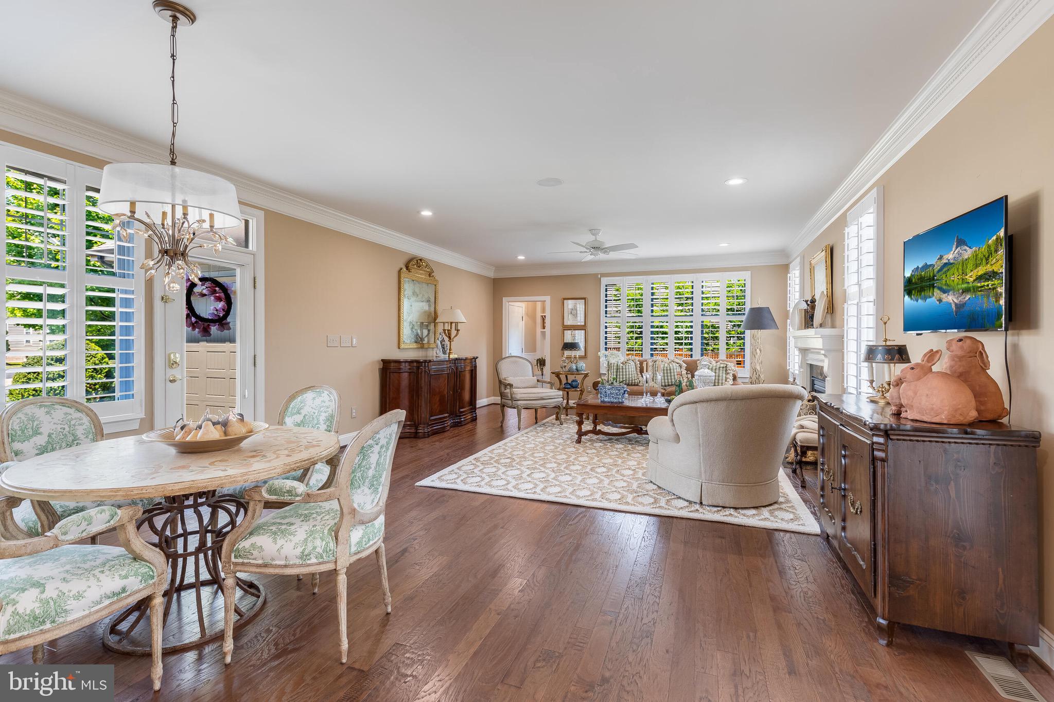 42436 MYAN GOLD DRIVE