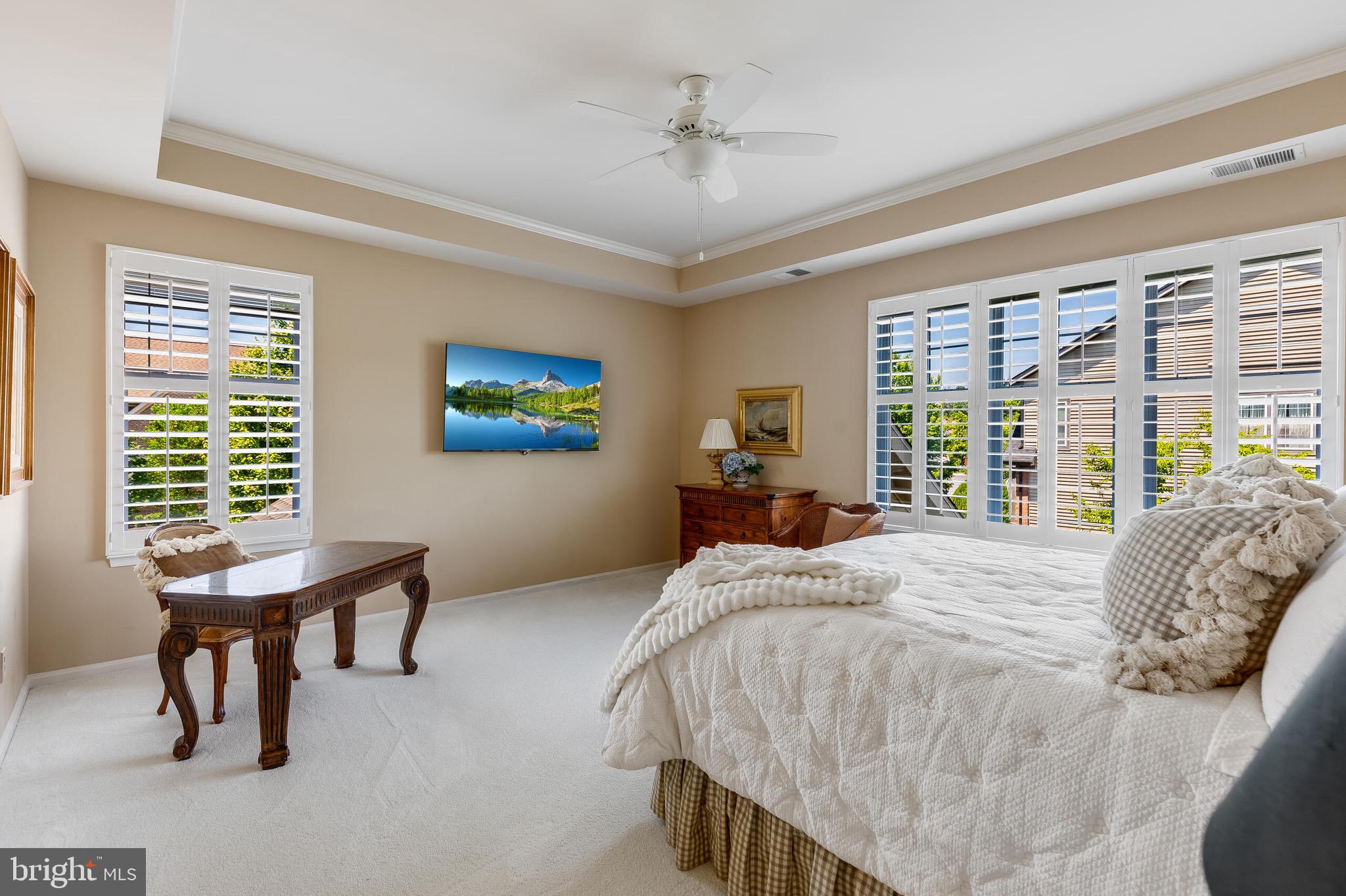 42436 MYAN GOLD DRIVE