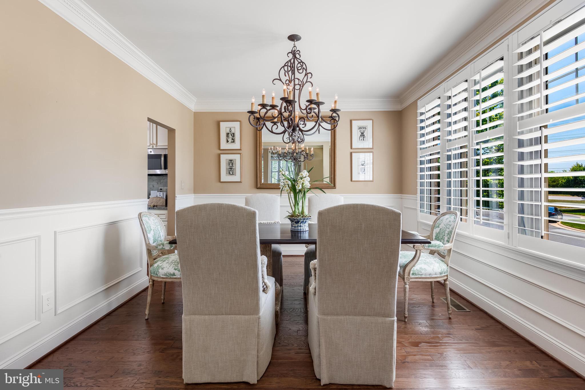 42436 MYAN GOLD DRIVE