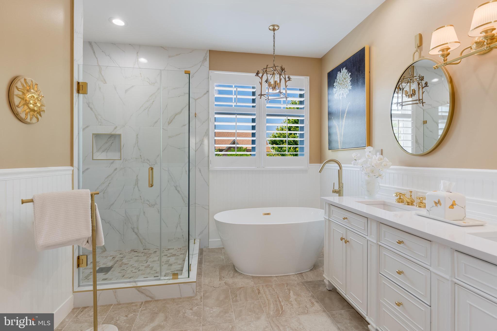 42436 MYAN GOLD DRIVE