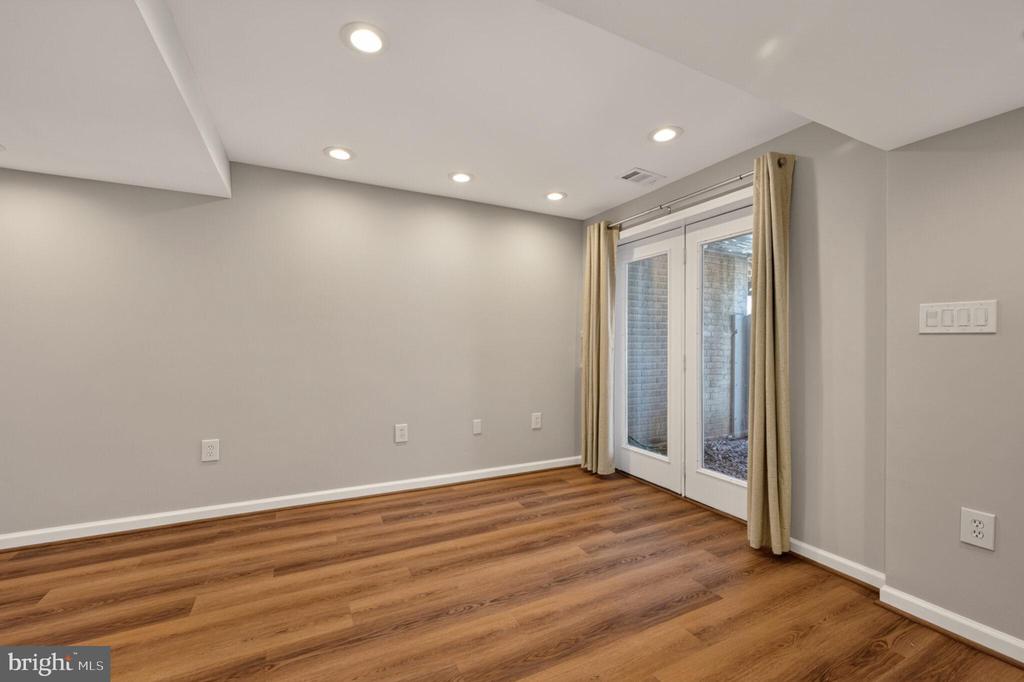 103 W O STREET