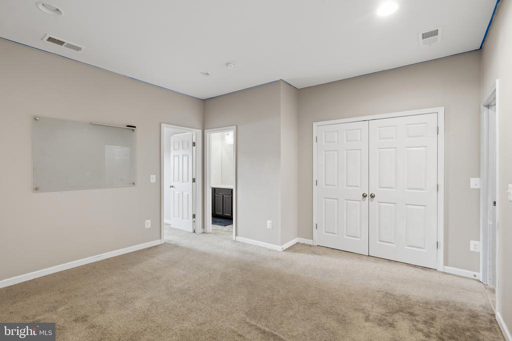 307 UPPER BROOK TERRACE