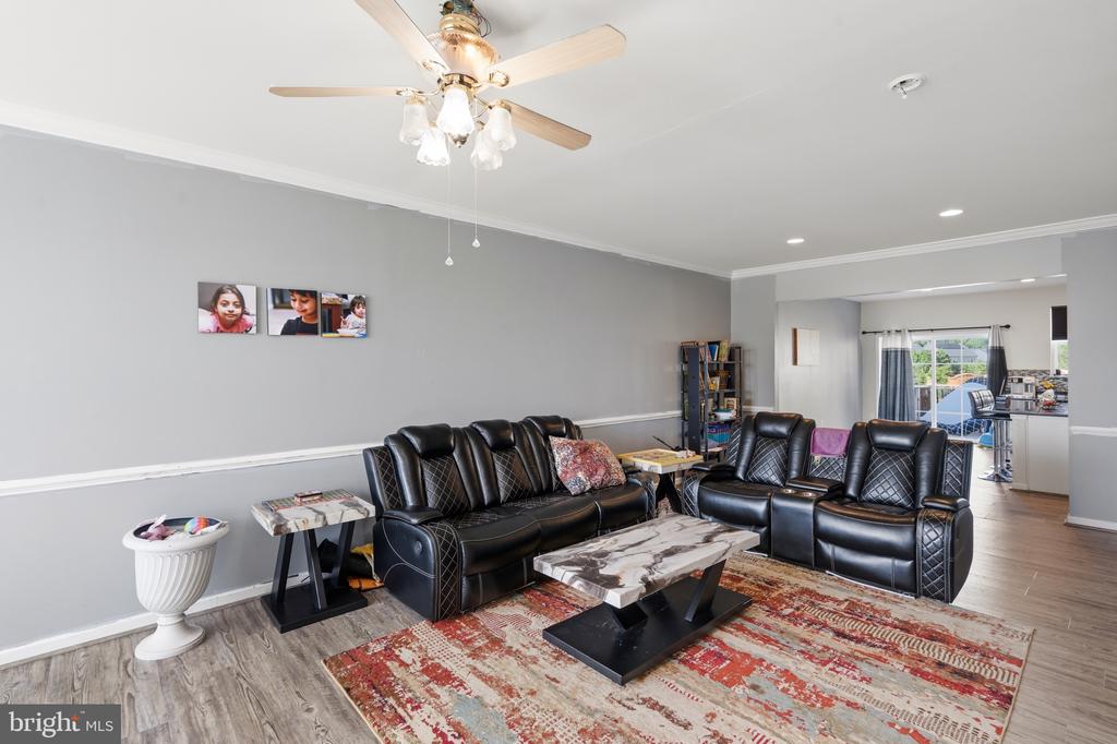 307 UPPER BROOK TERRACE