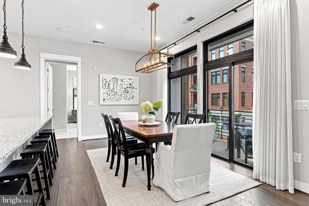 5 STATIONMASTER STREET SE Unit: 200