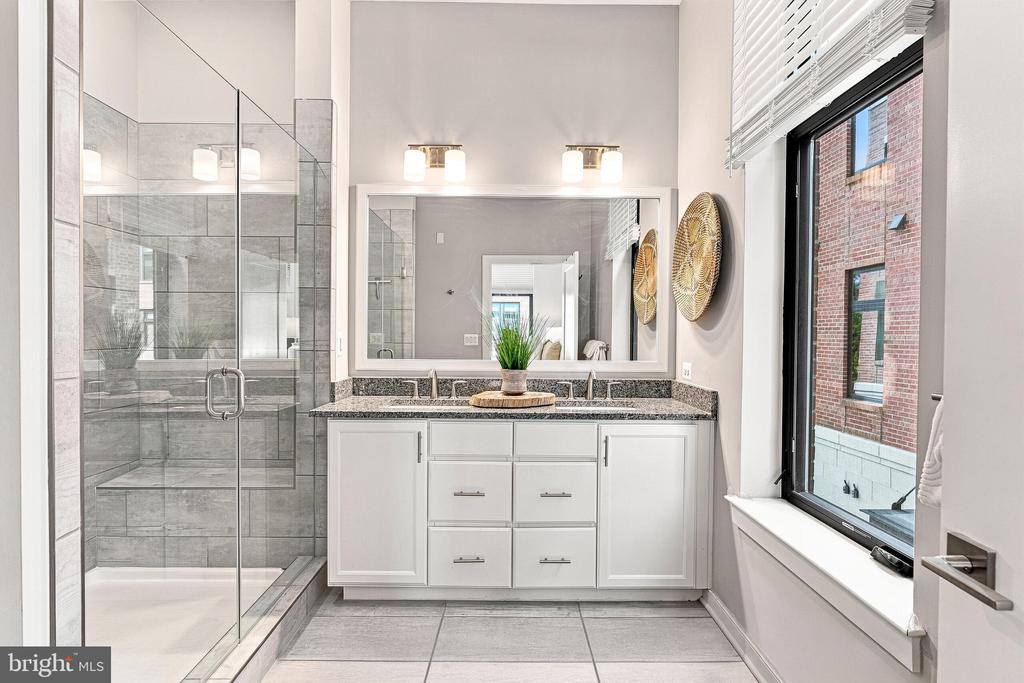 5 STATIONMASTER STREET SE Unit: 200