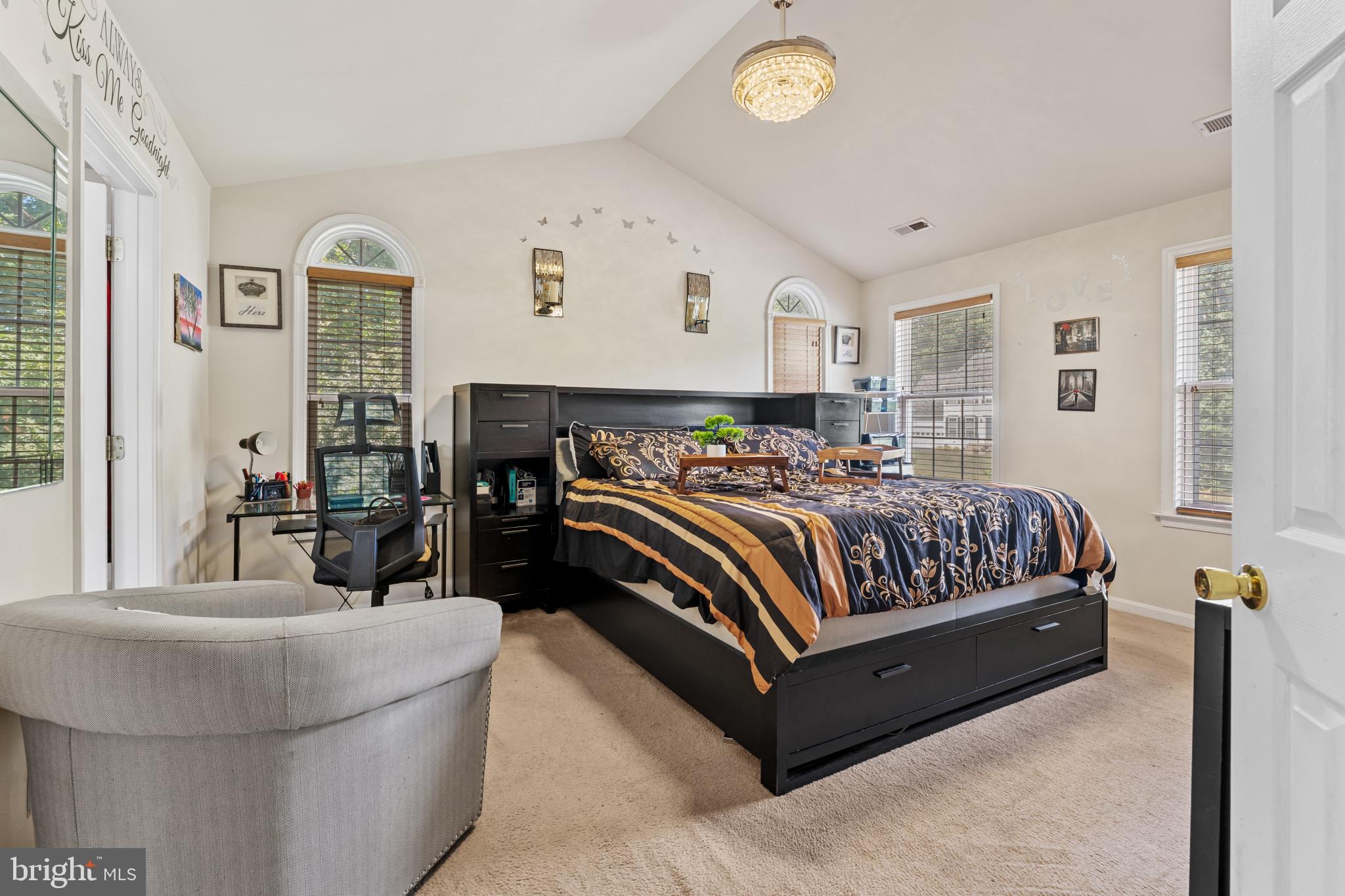 9416 Hickory Hill DRIVE
