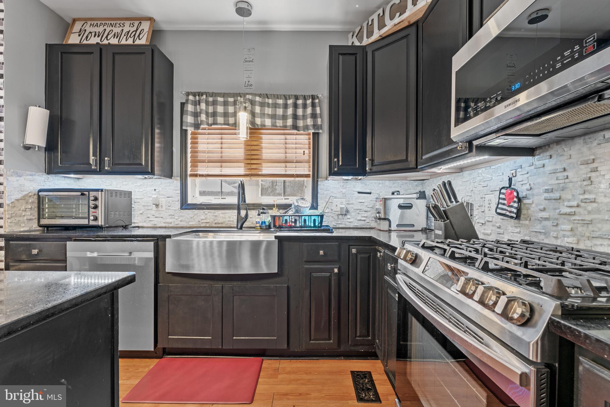 9416 Hickory Hill DRIVE