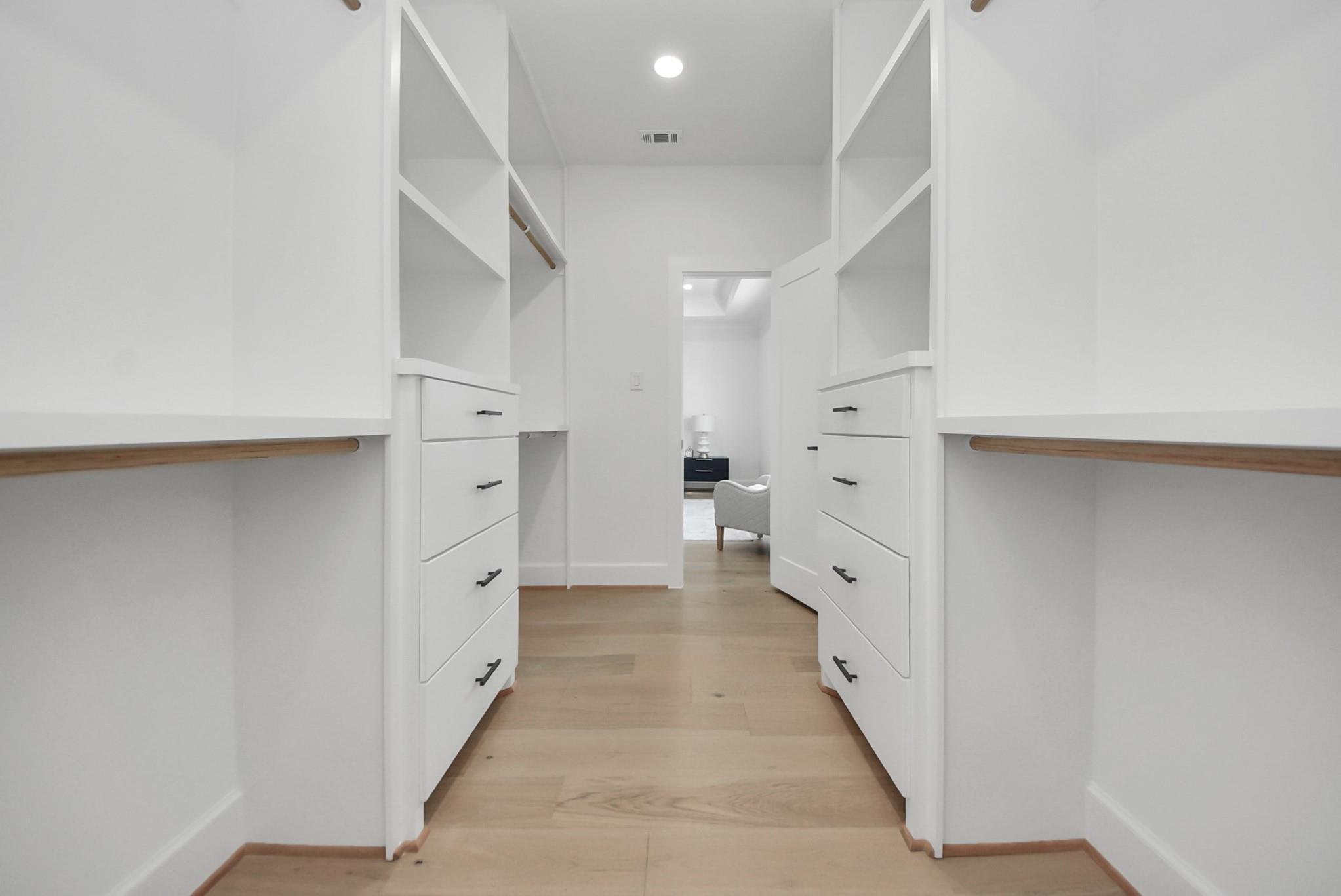 923 Fisher Street Unit: E