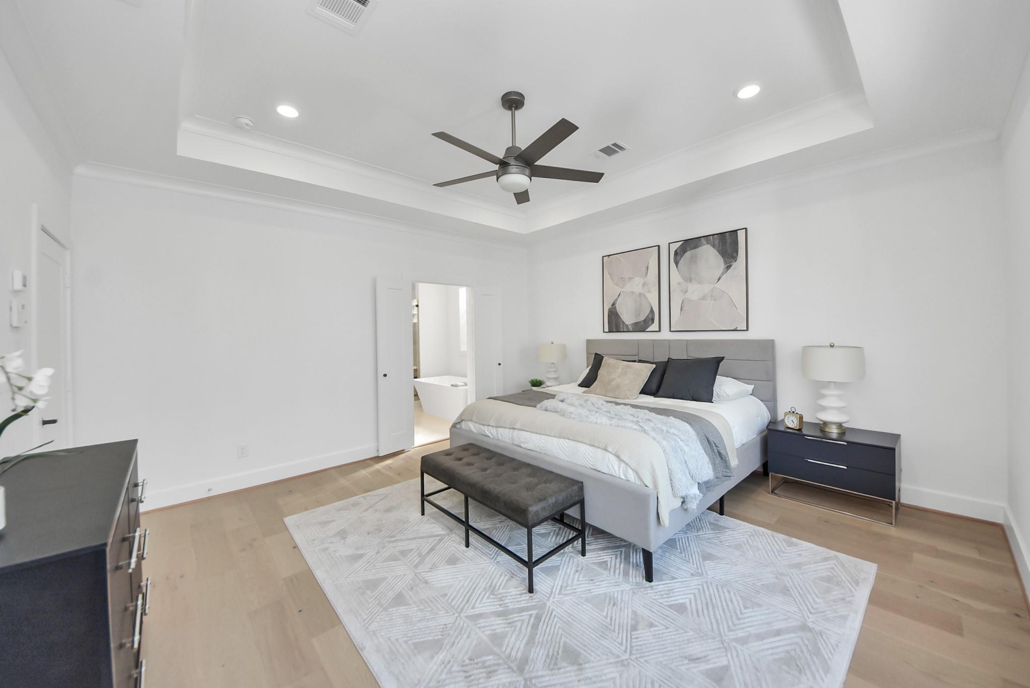 923 Fisher Street Unit: E