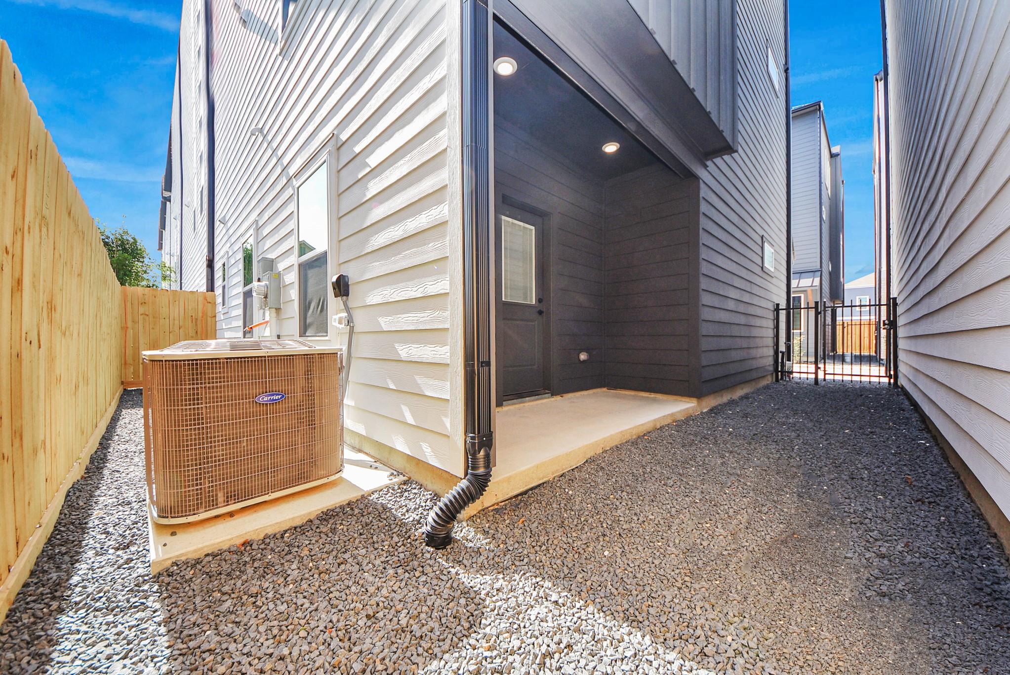 925 Fisher Street Unit: E