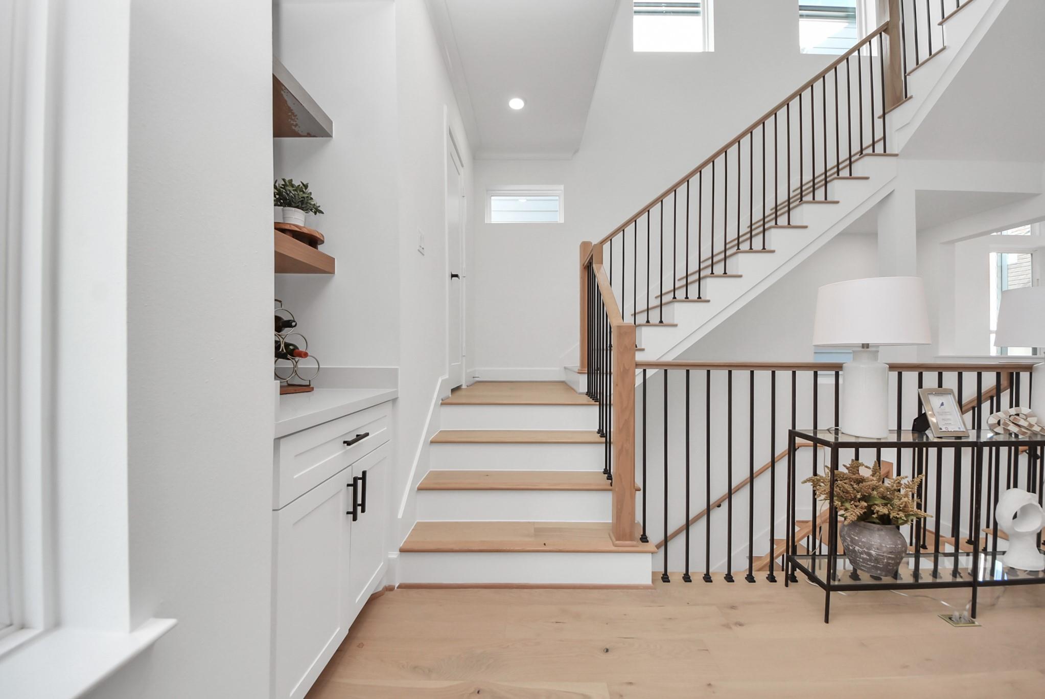 923 Fisher Street Unit: E