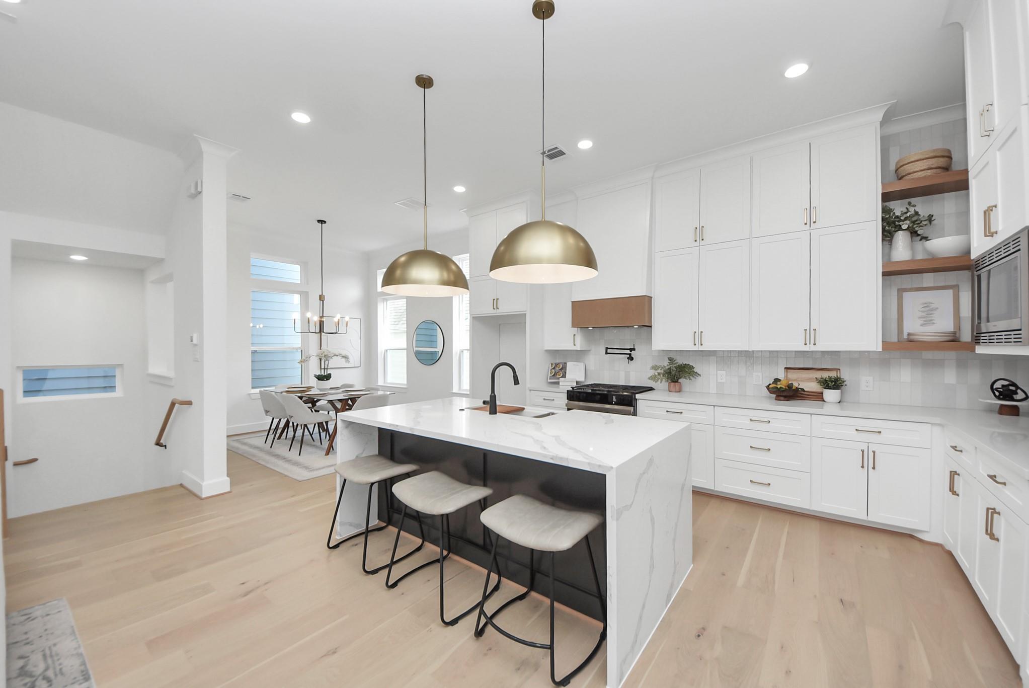 923 Fisher Street Unit: E