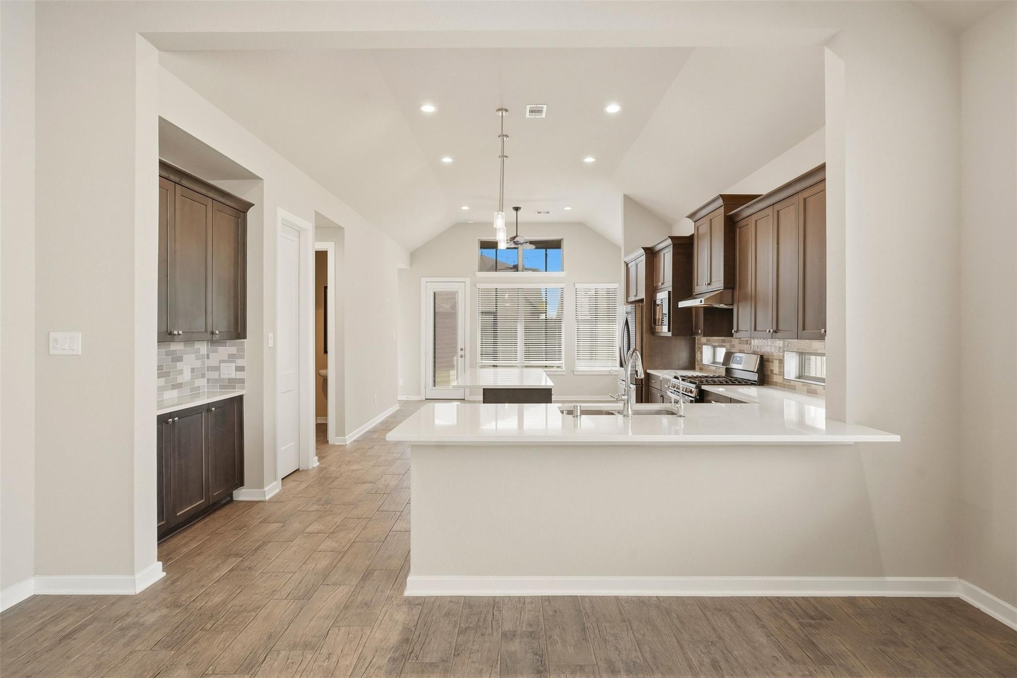 1227 Carswell Grove Drive