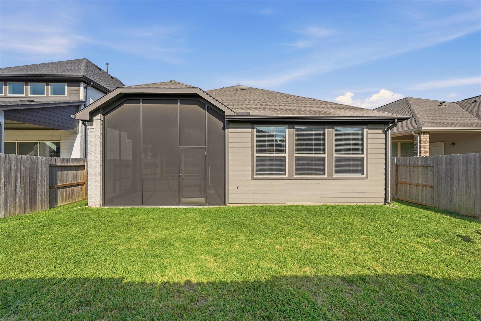 1227 Carswell Grove Drive