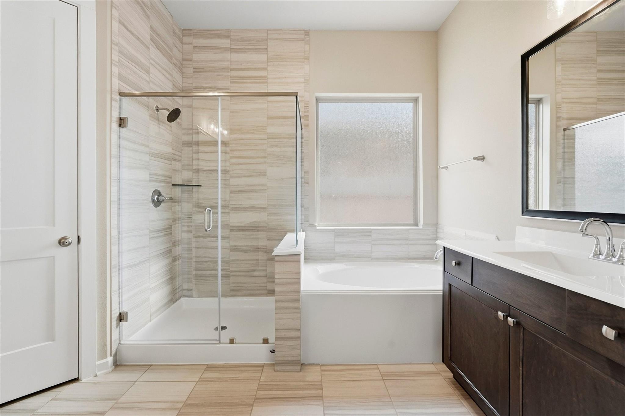 1227 Carswell Grove Drive