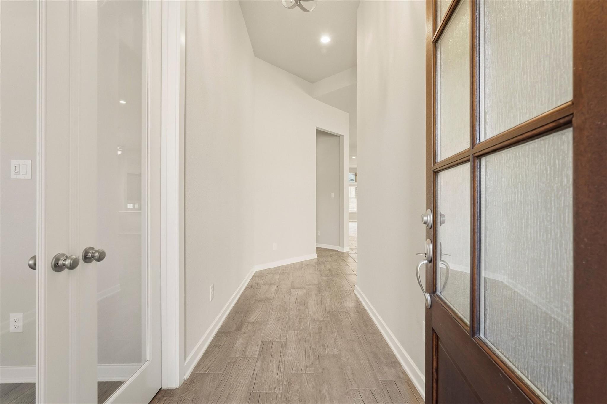 1227 Carswell Grove Drive