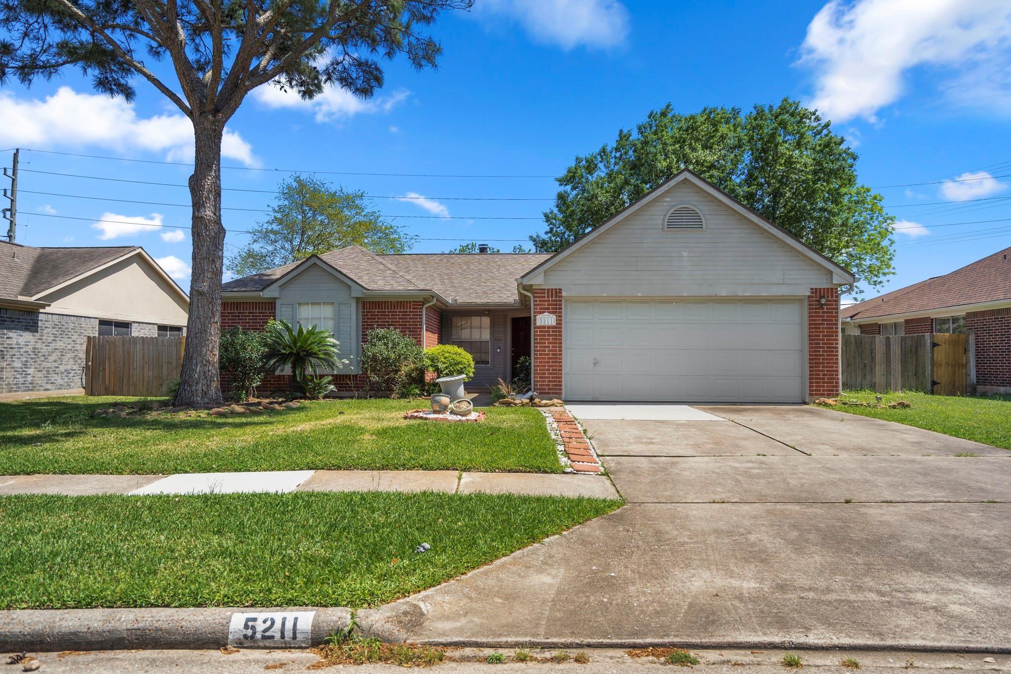 5211 Roserock Lane
