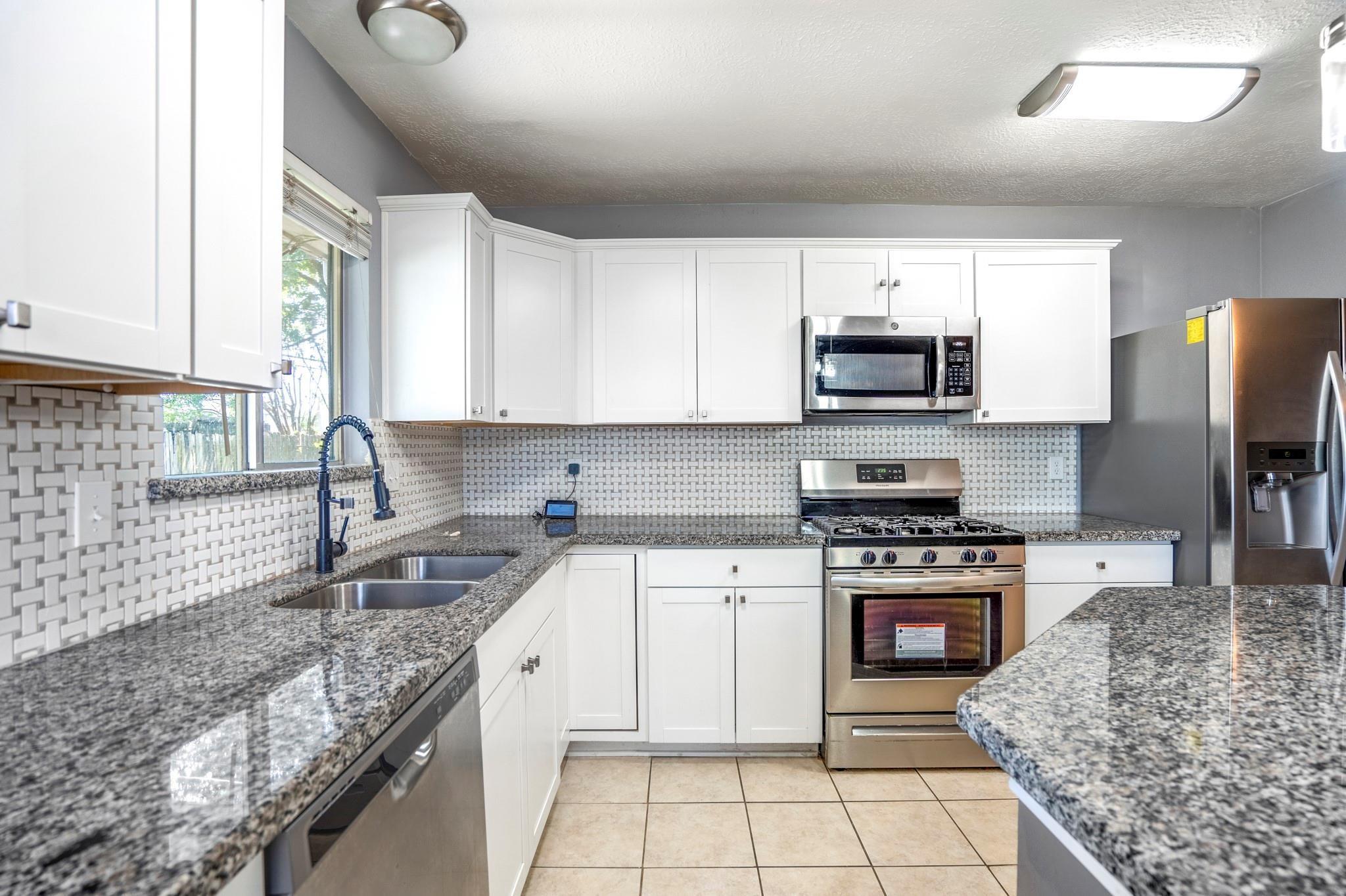 5211 Roserock Lane