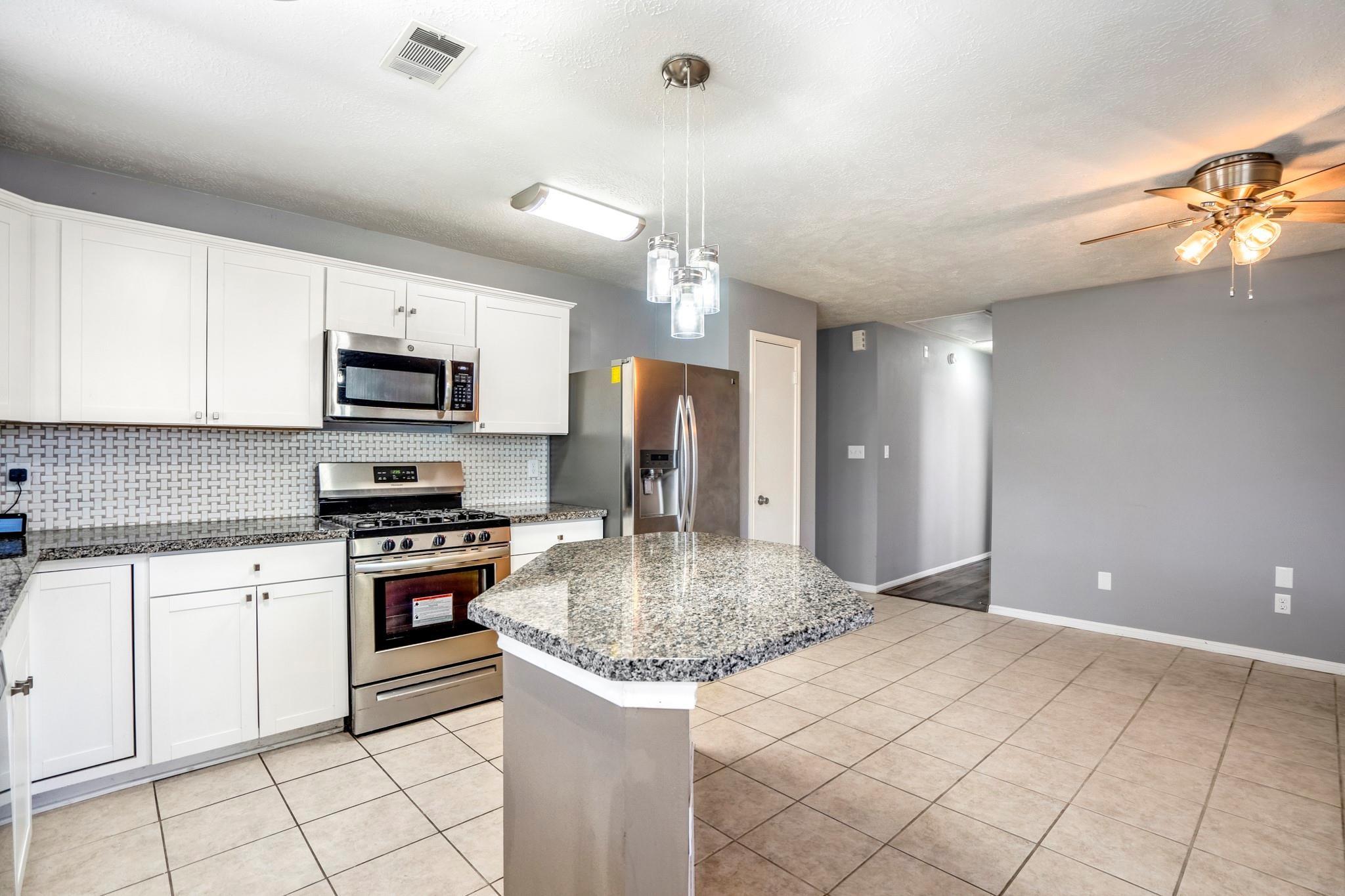 5211 Roserock Lane