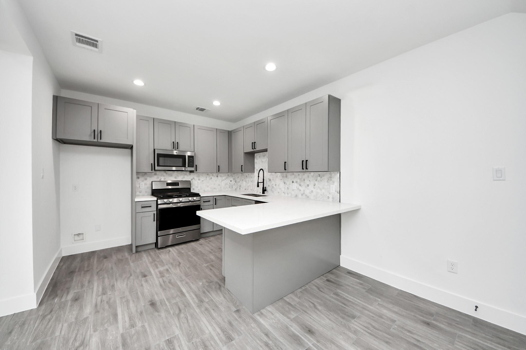 7412 Carver Road # B