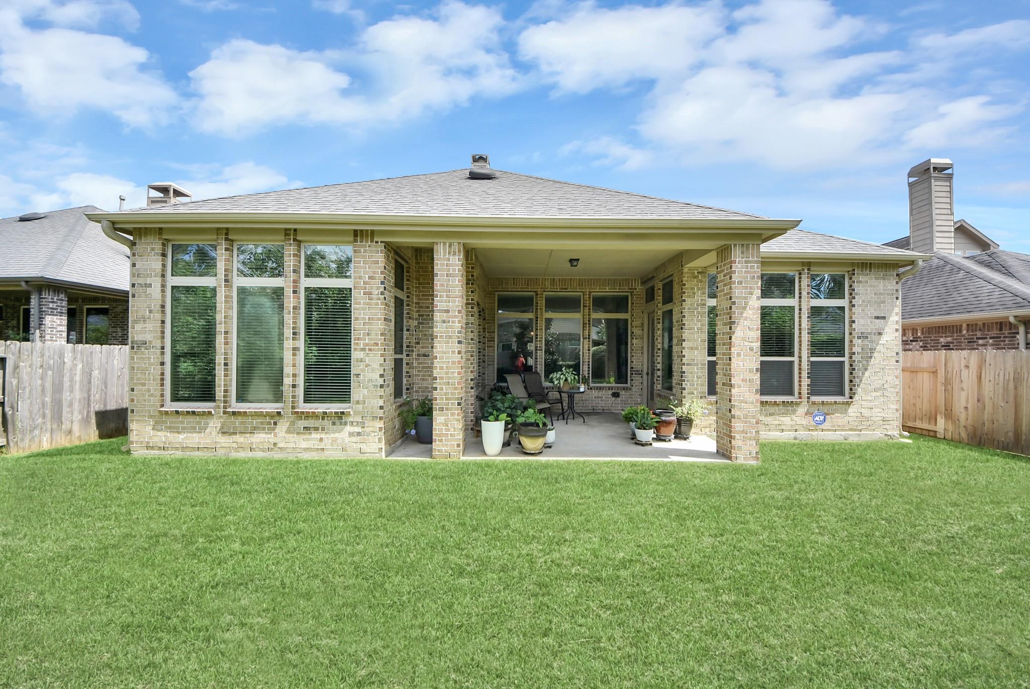 8131 Black Percher Street