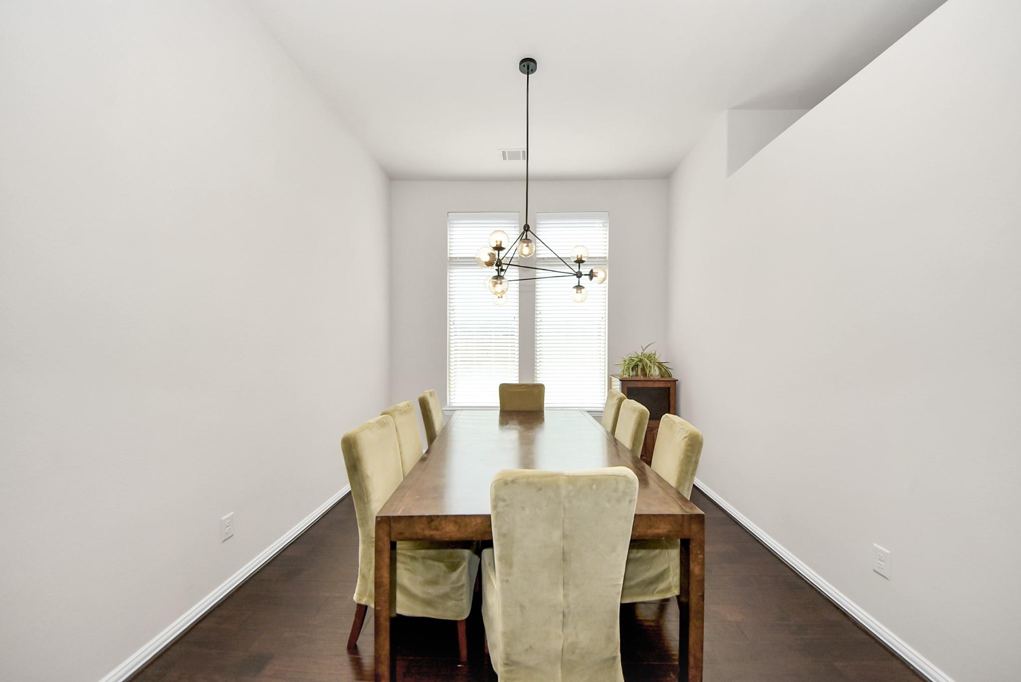 8131 Black Percher Street