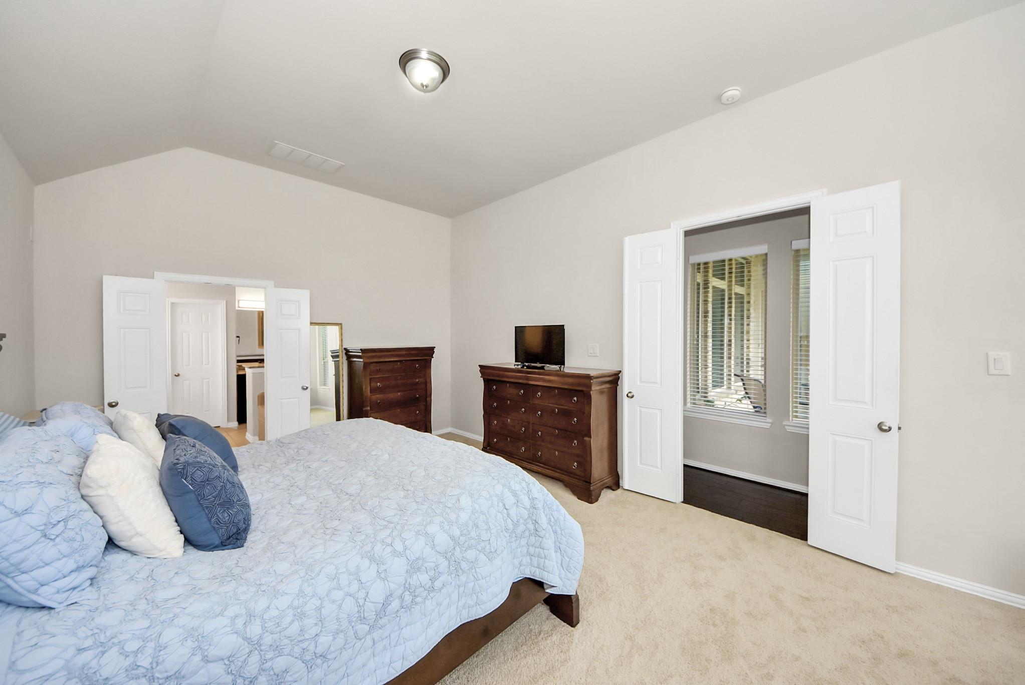8131 Black Percher Street