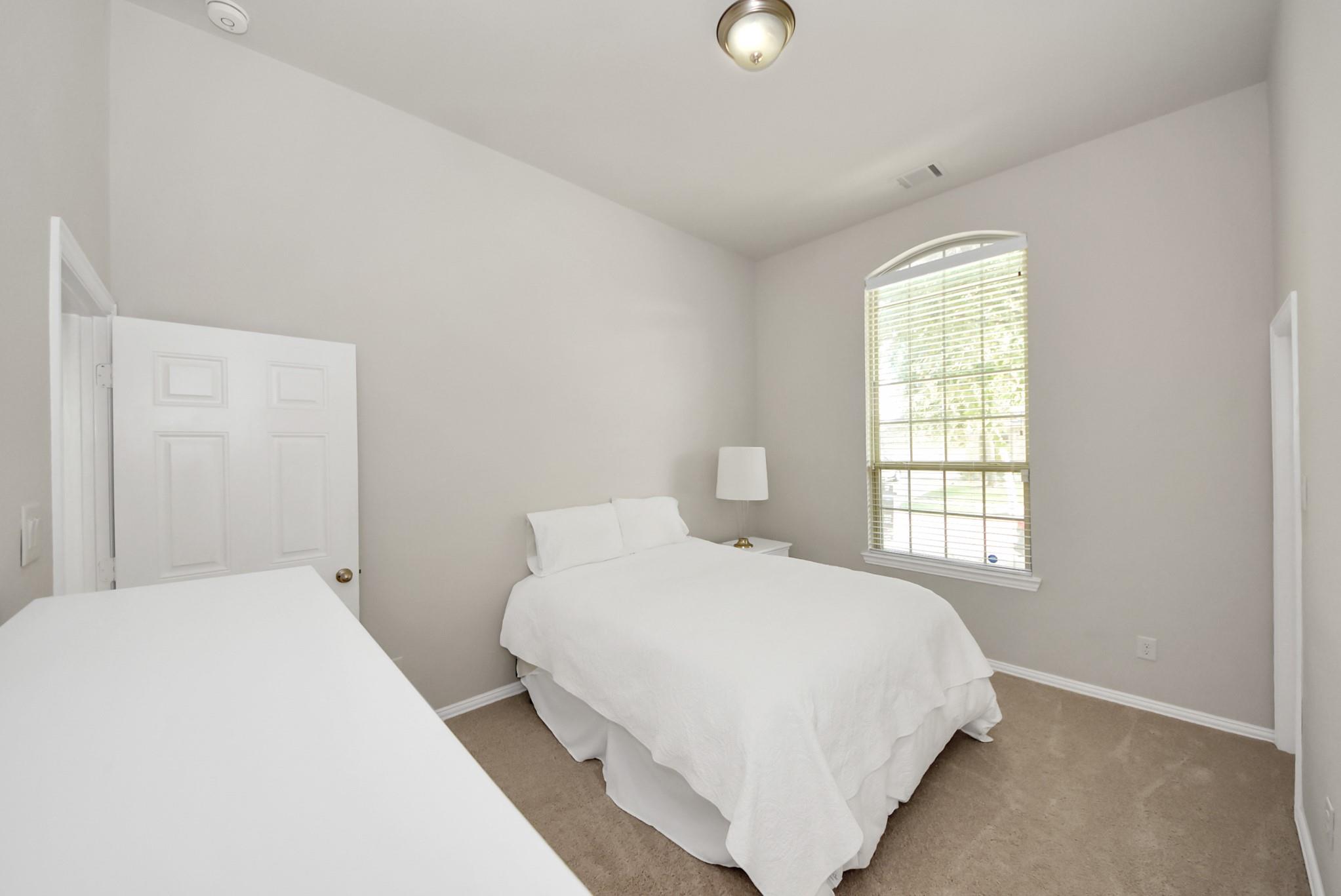8131 Black Percher Street