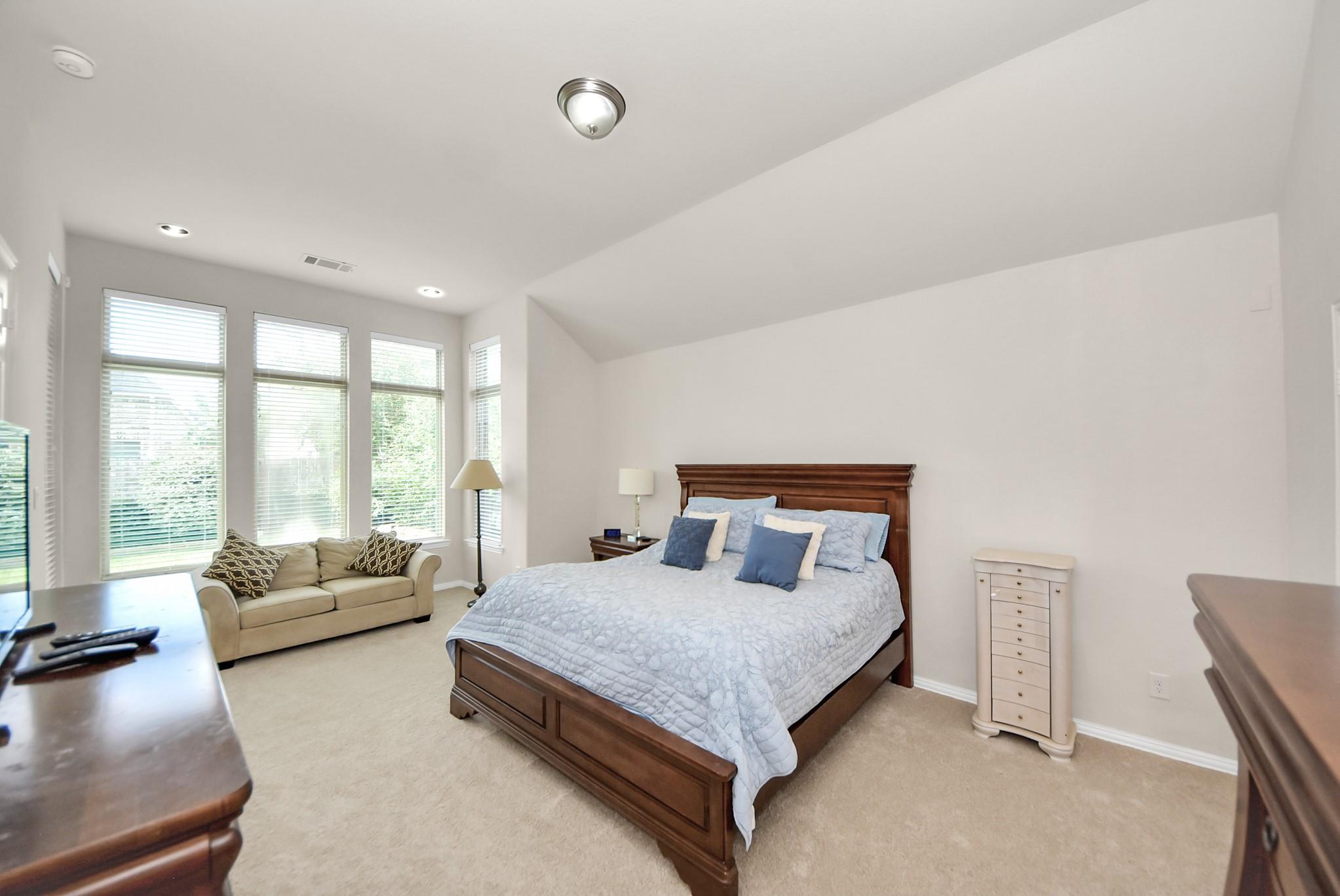 8131 Black Percher Street