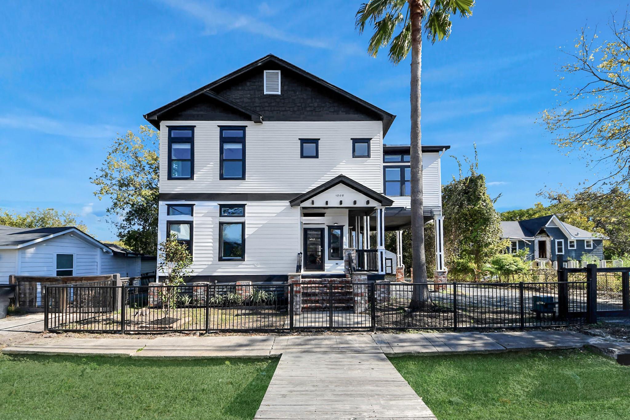 1202 Archer Street