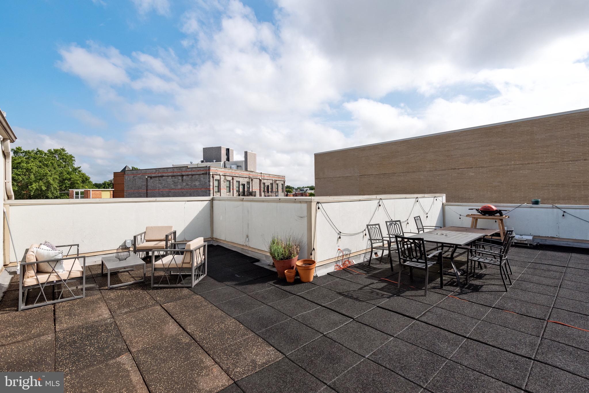 449 R STREET NW Unit: 301