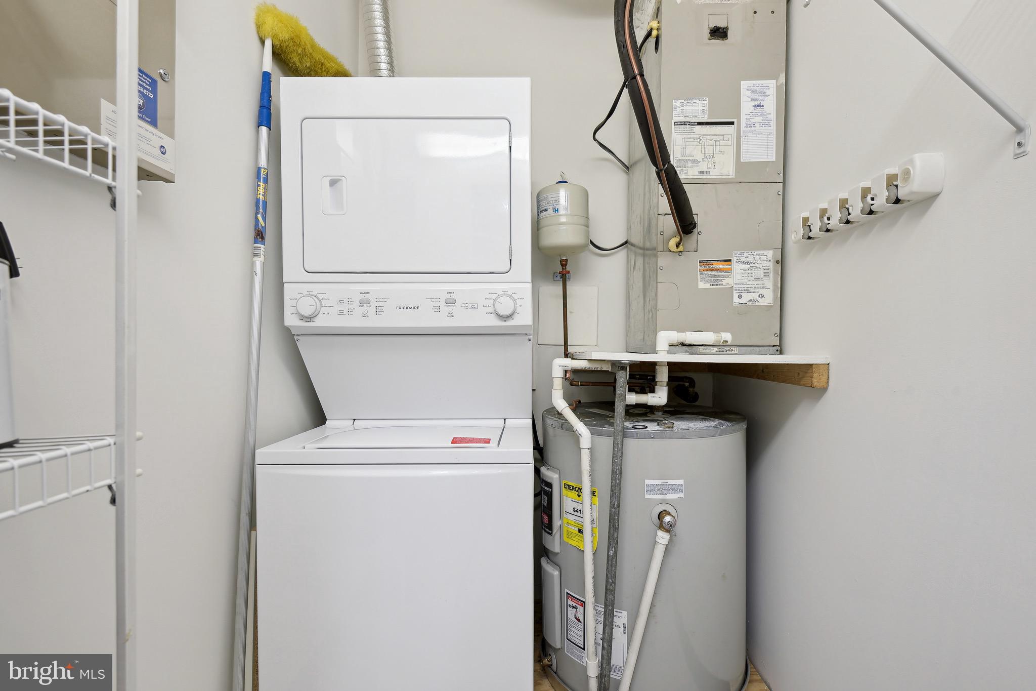 449 R STREET NW Unit: 301