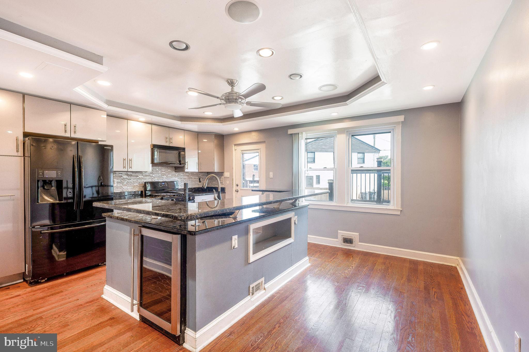 4803 S Dakota NE