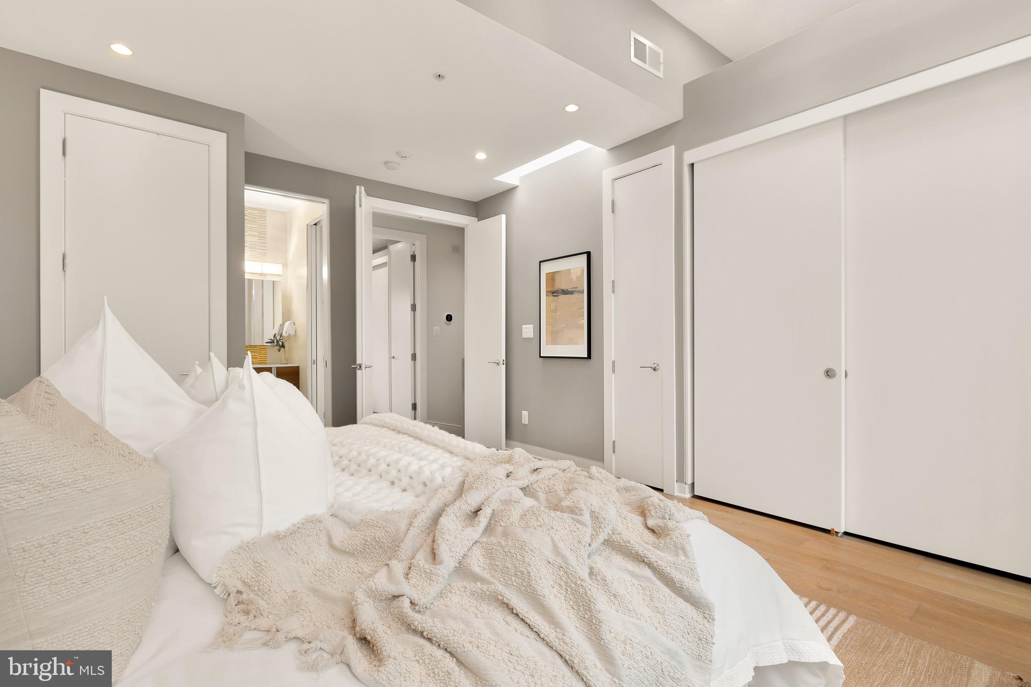 1501 Vermont Ave NW #3