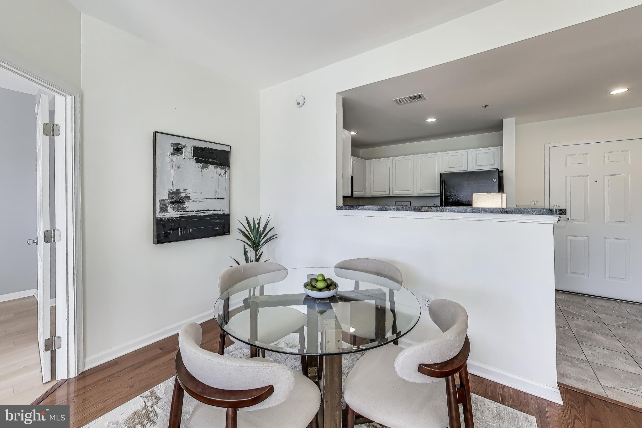 2001 12th St NW #412