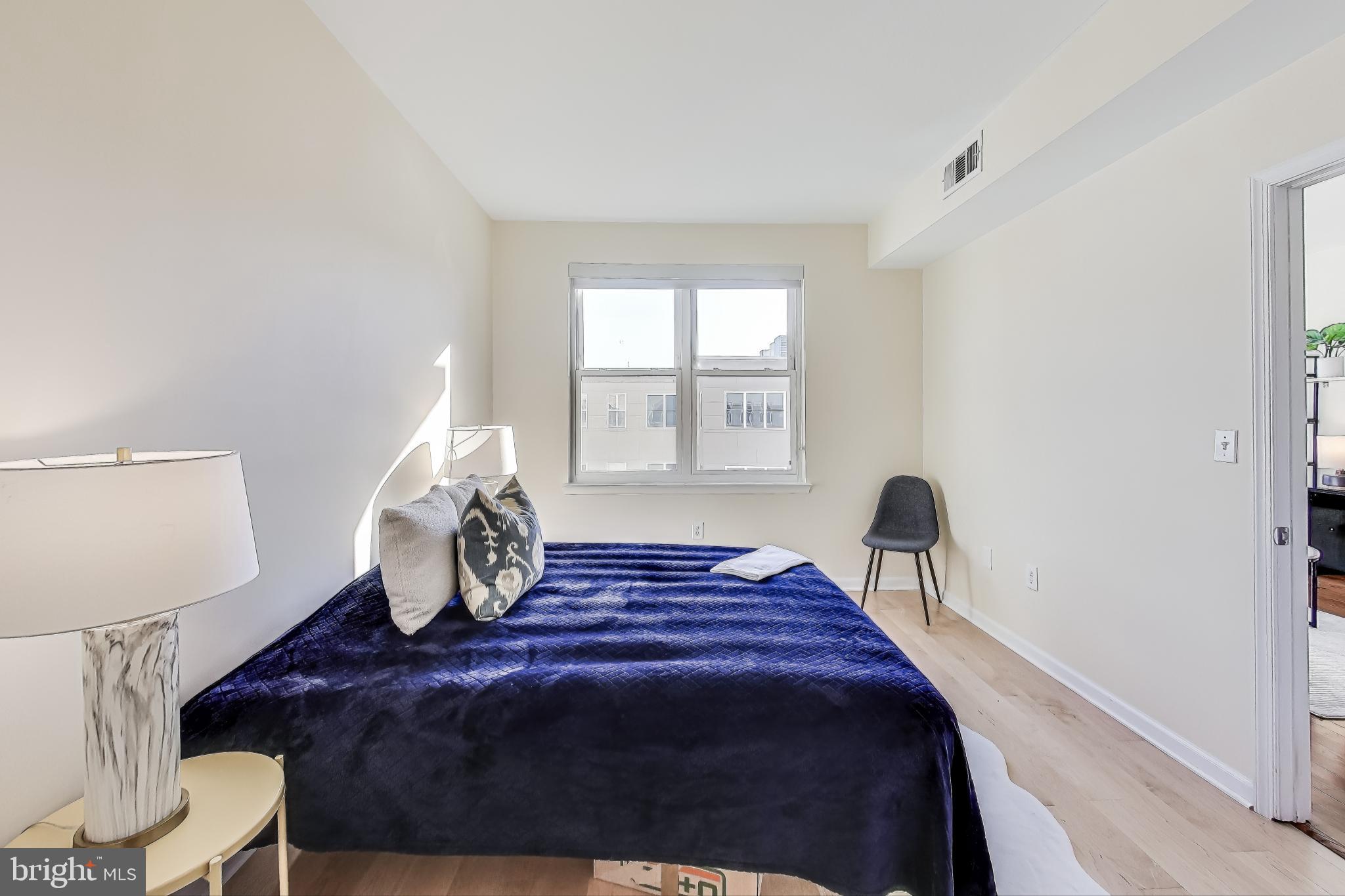 2001 12th St NW #412