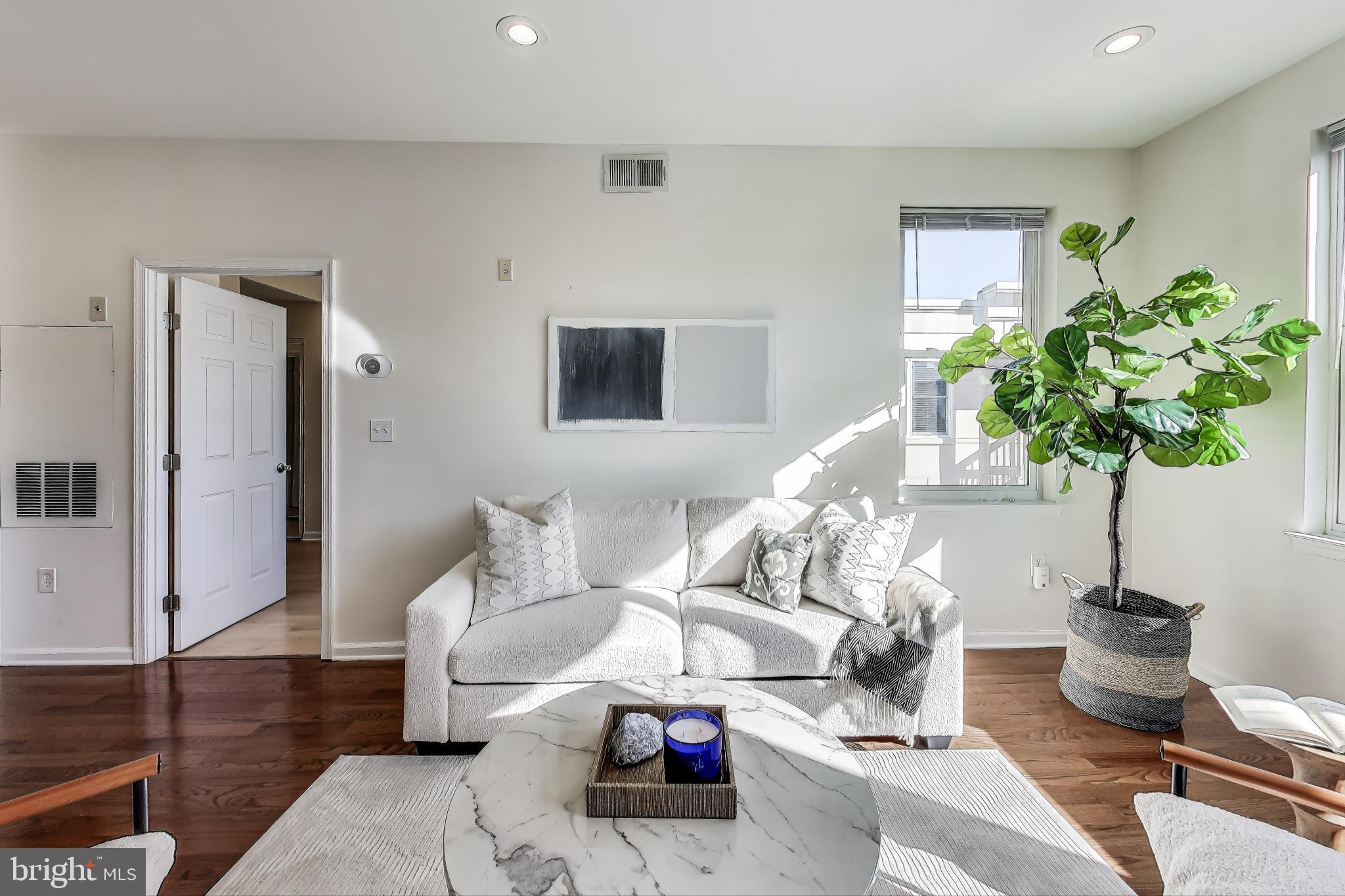 2001 12th St NW #412