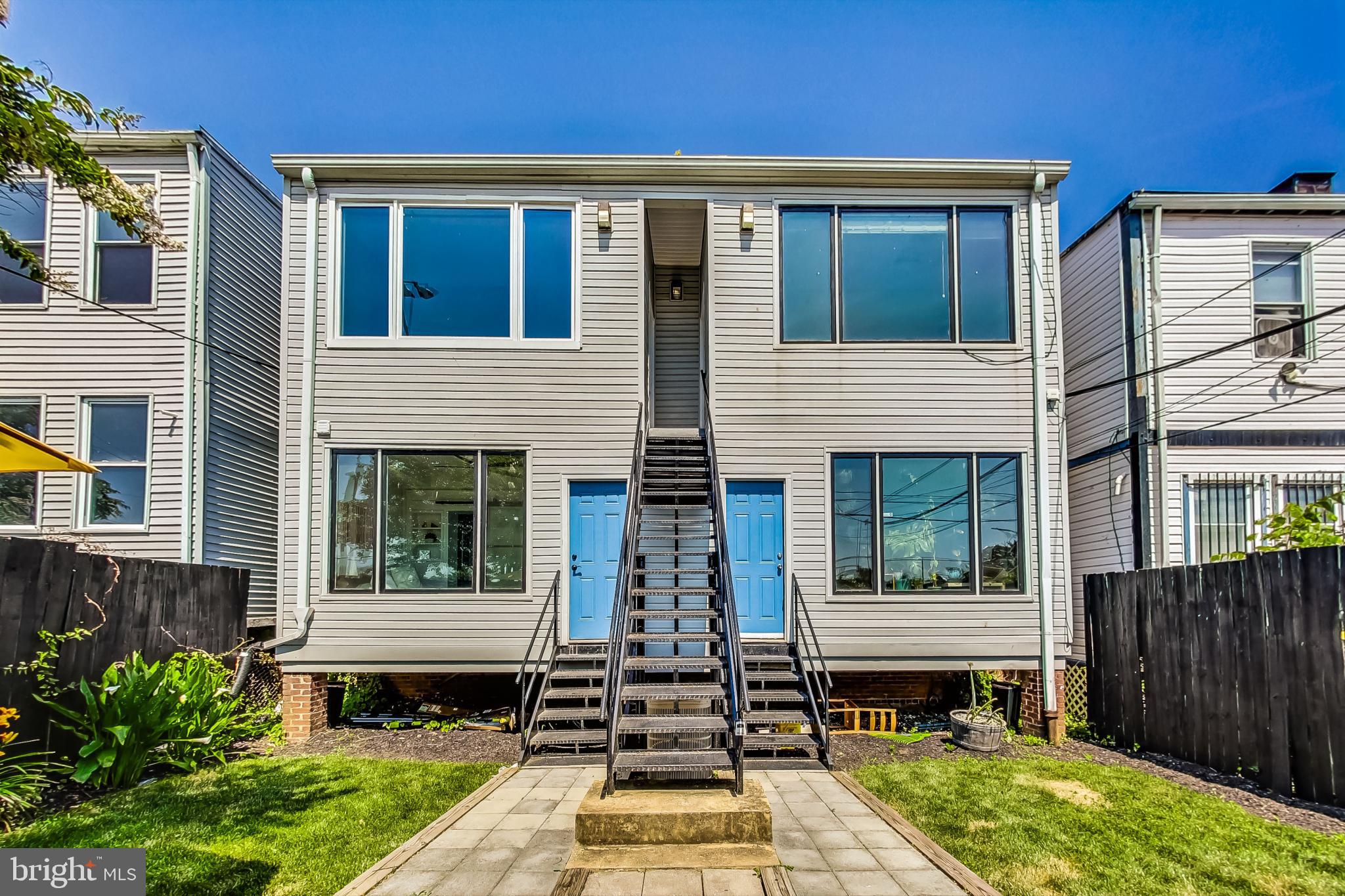 1653 Trinidad Ave NE #4