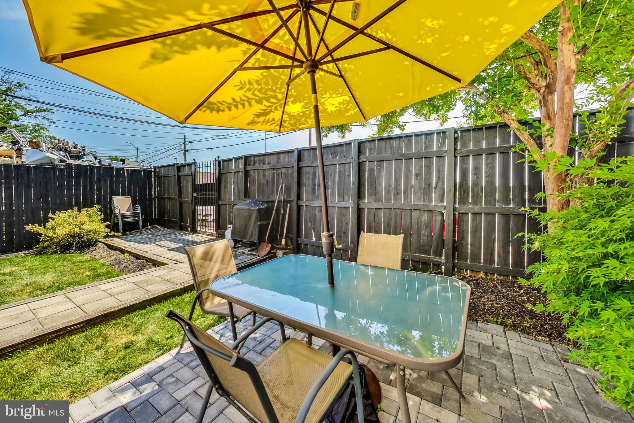 1653 Trinidad Ave NE #4