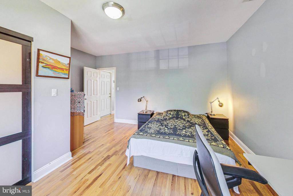 1653 Trinidad Ave NE #4
