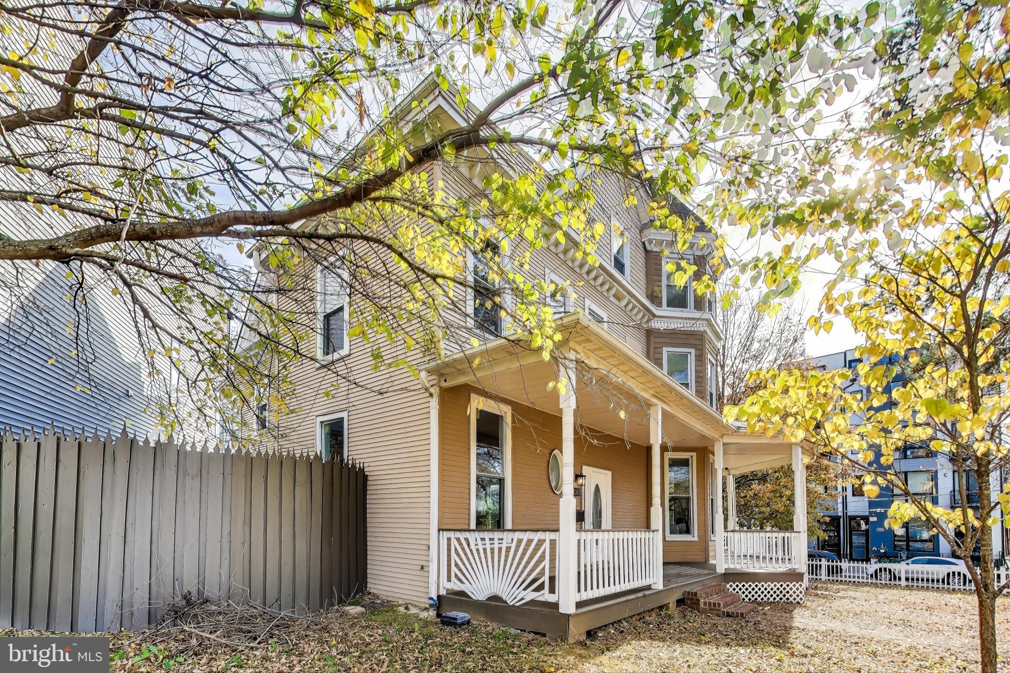 4301 Kansas Ave NW