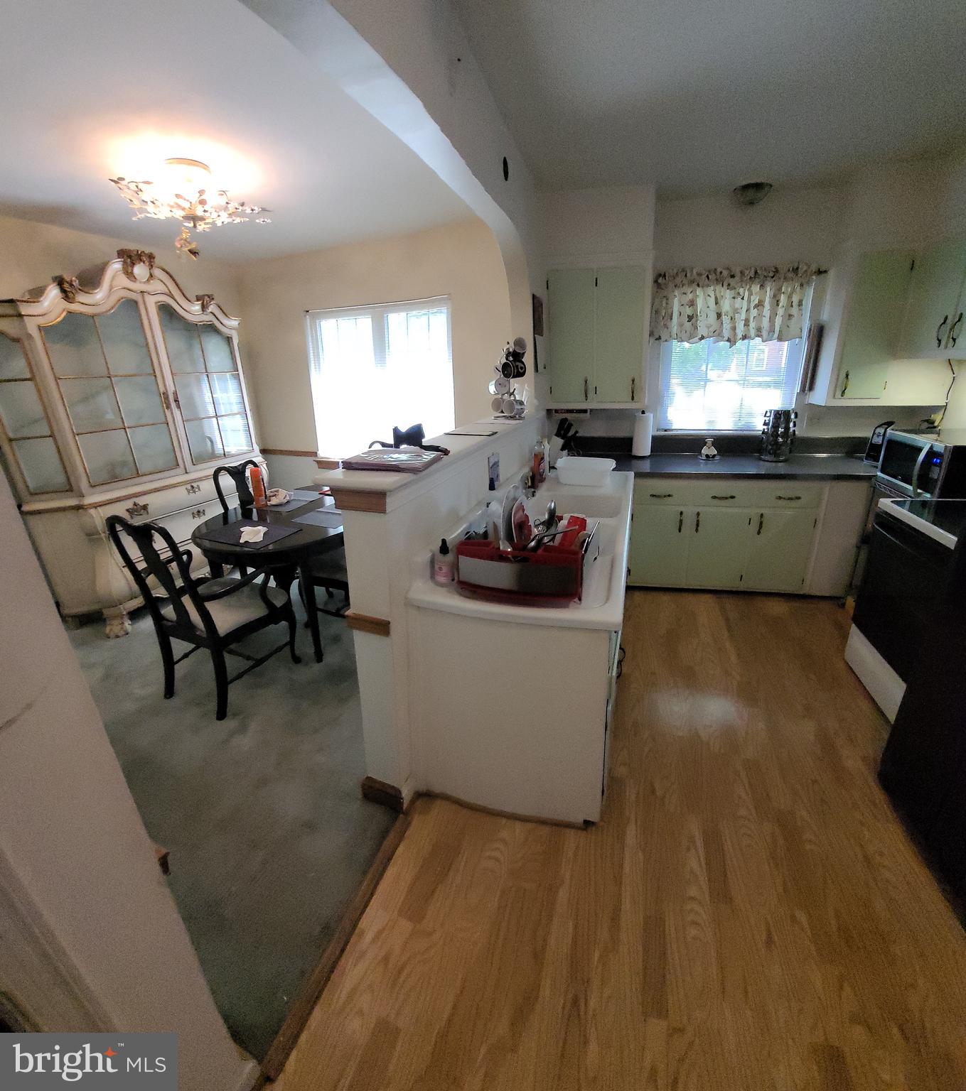 3512 Carpenter St SE