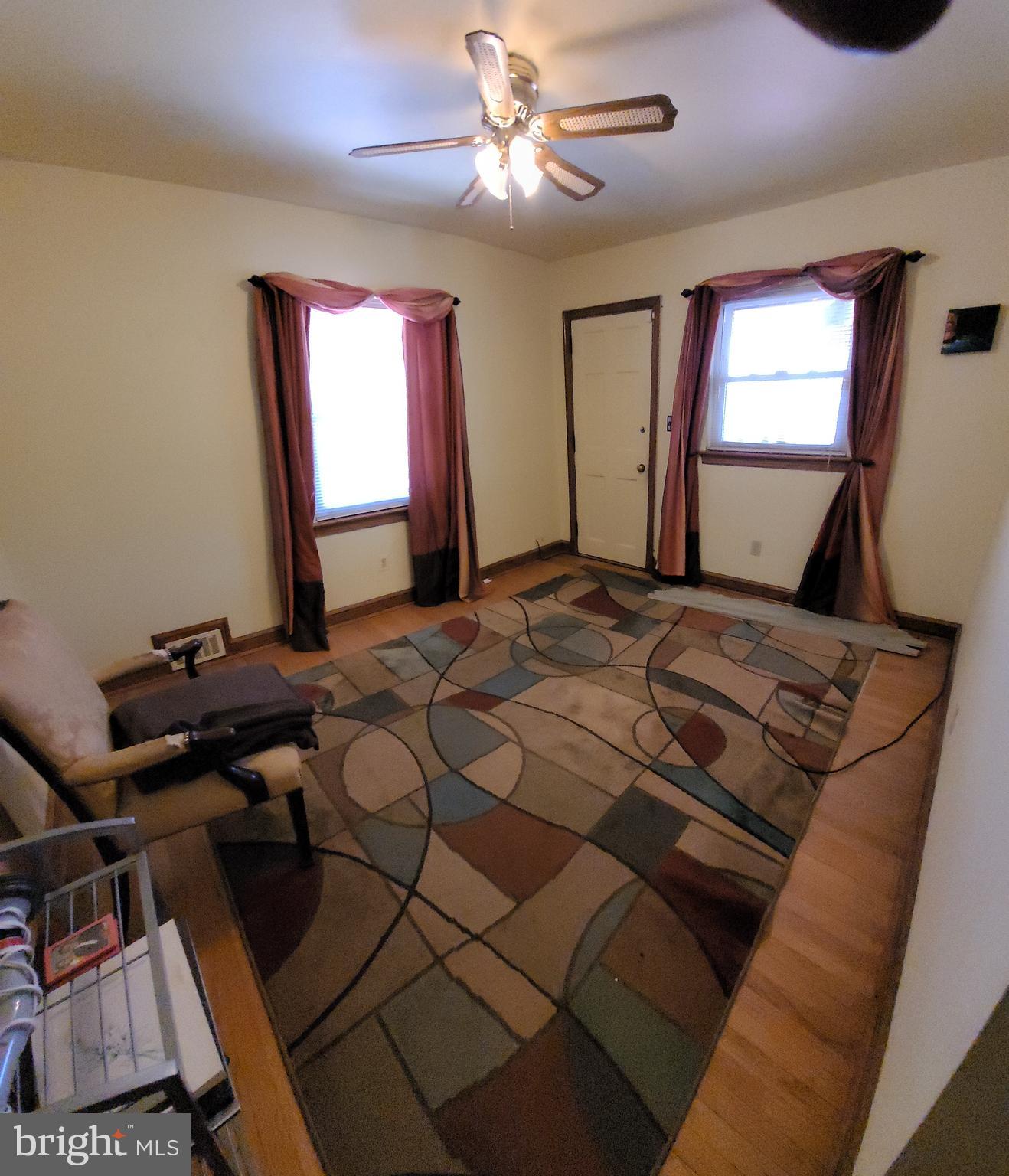 3512 Carpenter St SE