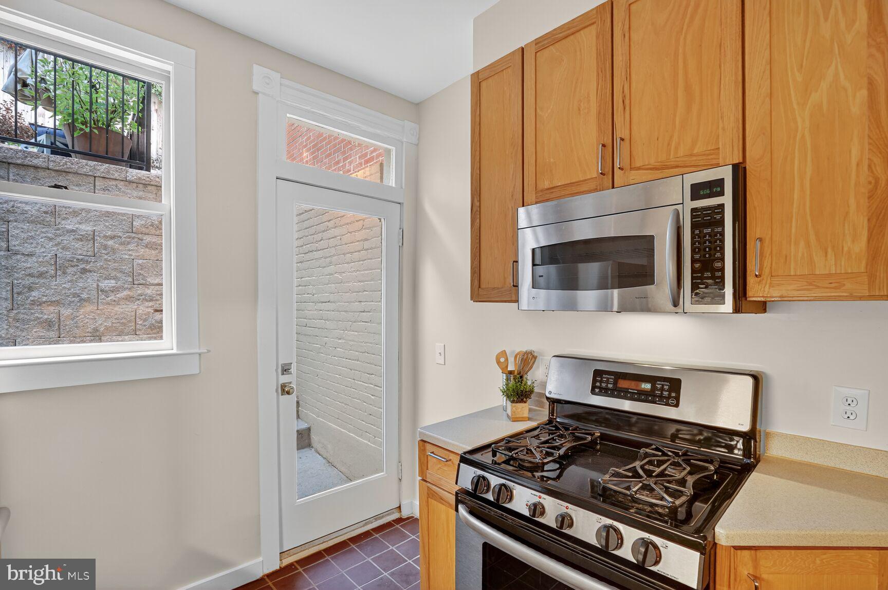 1463 FLORIDA AVENUE NW